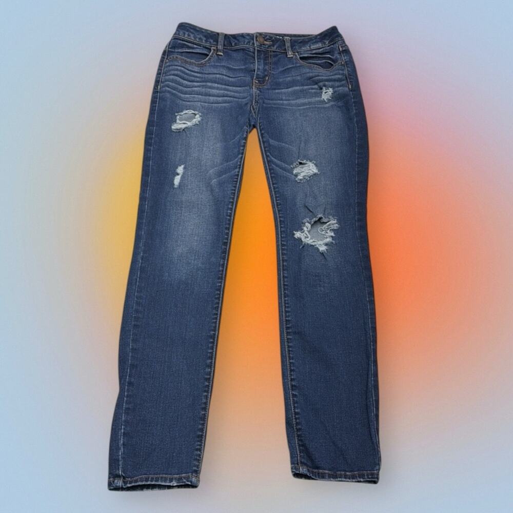 AMERICAN EAGLE Women’s 10 Distressed Blue Jean JEGGING